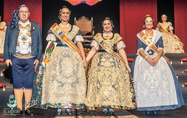 La nostra FM ja té la seua banda